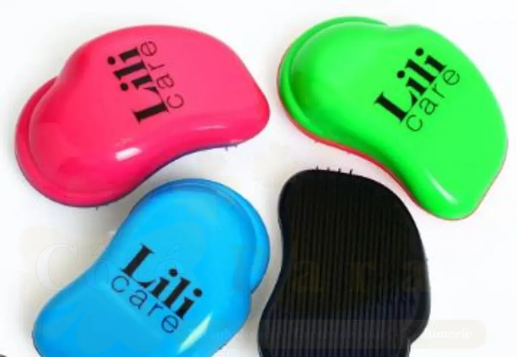 LILI CARE BROSSE A CHEVEUX DEMELANTE